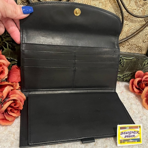 COACH Vintage Legacy Black Leather Trifold  Wallet Good Condition - Picture 4 of 12